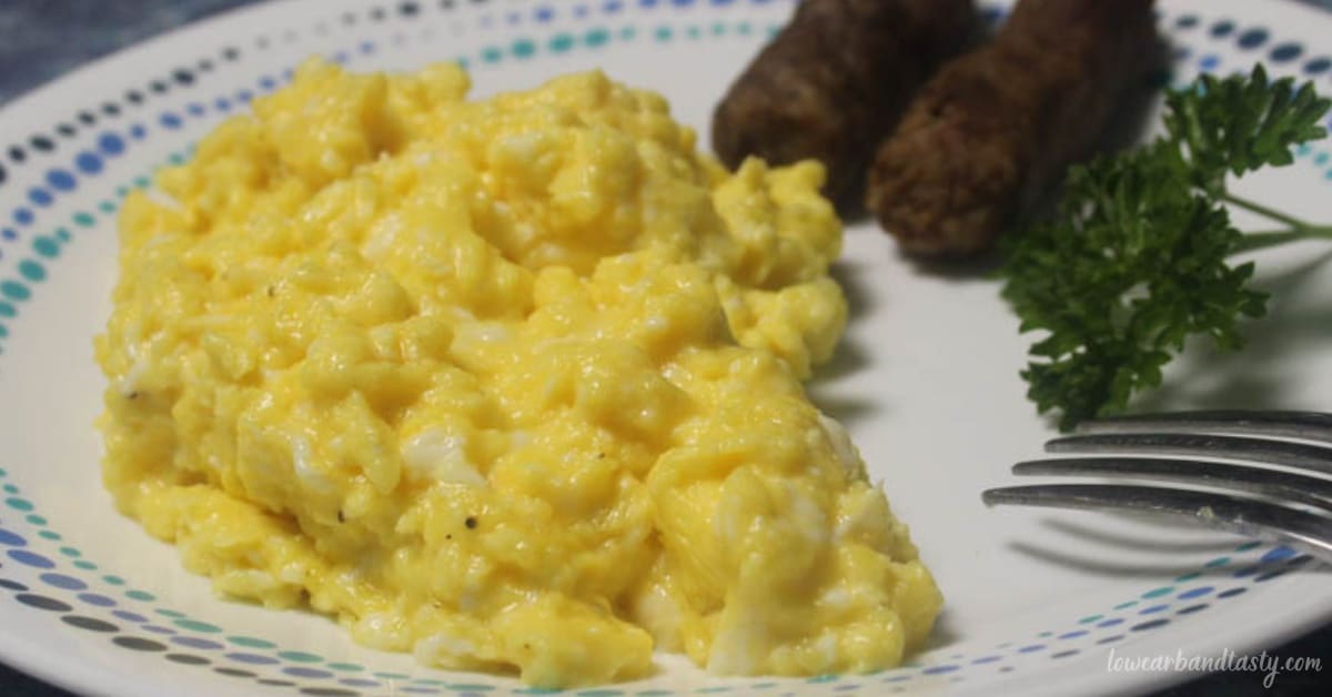 Low Carb Cheesy Eggs